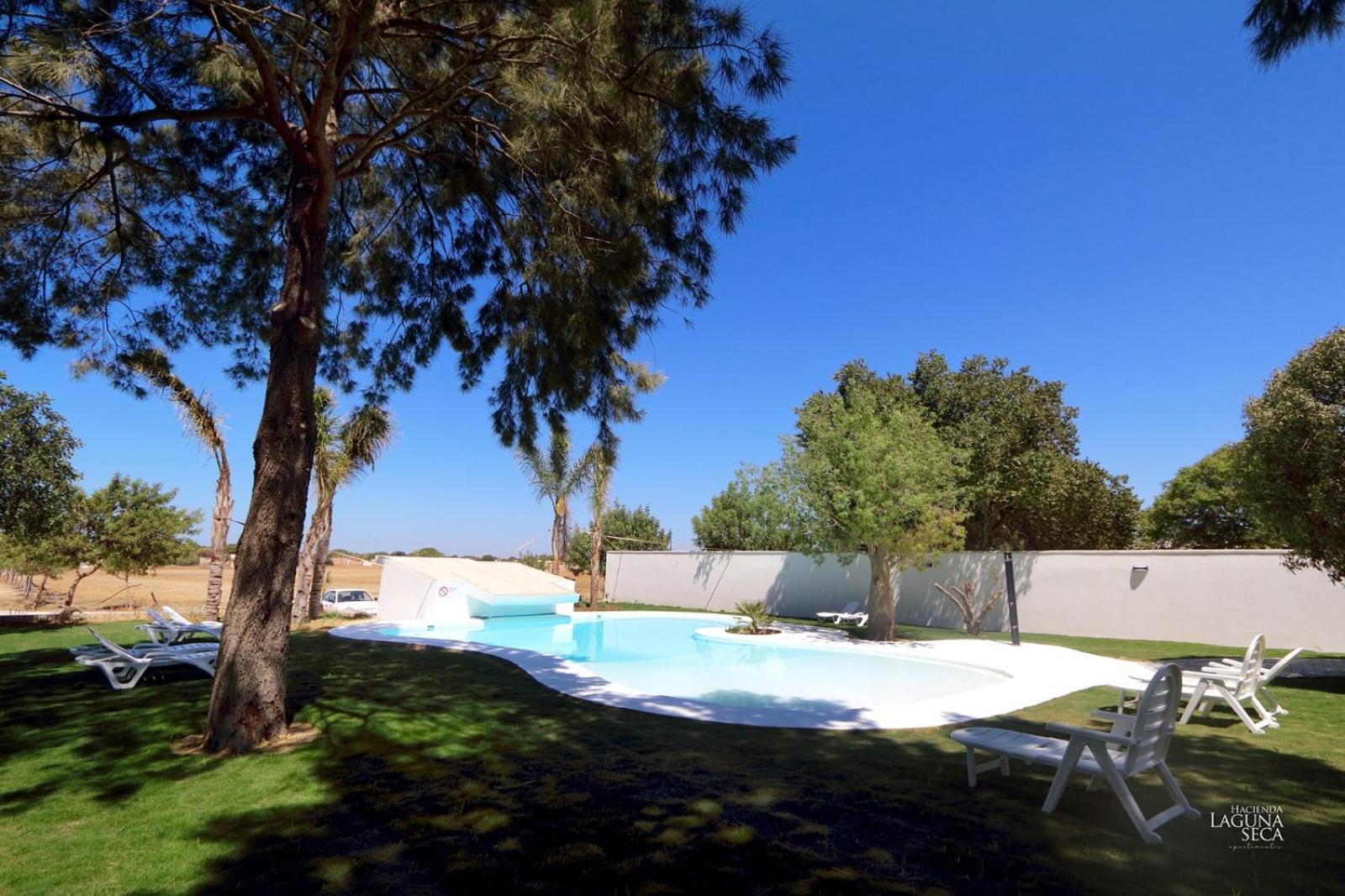 Hacienda Laguna Seca - Apart. Lavanda Чиклана-де-ла-Фронтера Экстерьер фото