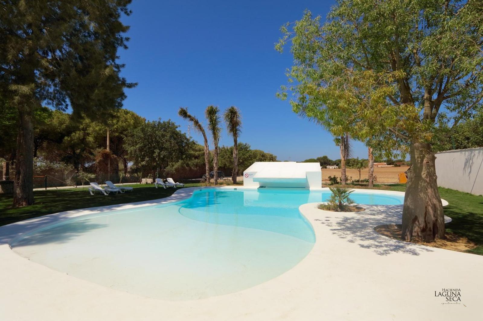 Hacienda Laguna Seca - Apart. Lavanda Чиклана-де-ла-Фронтера Экстерьер фото
