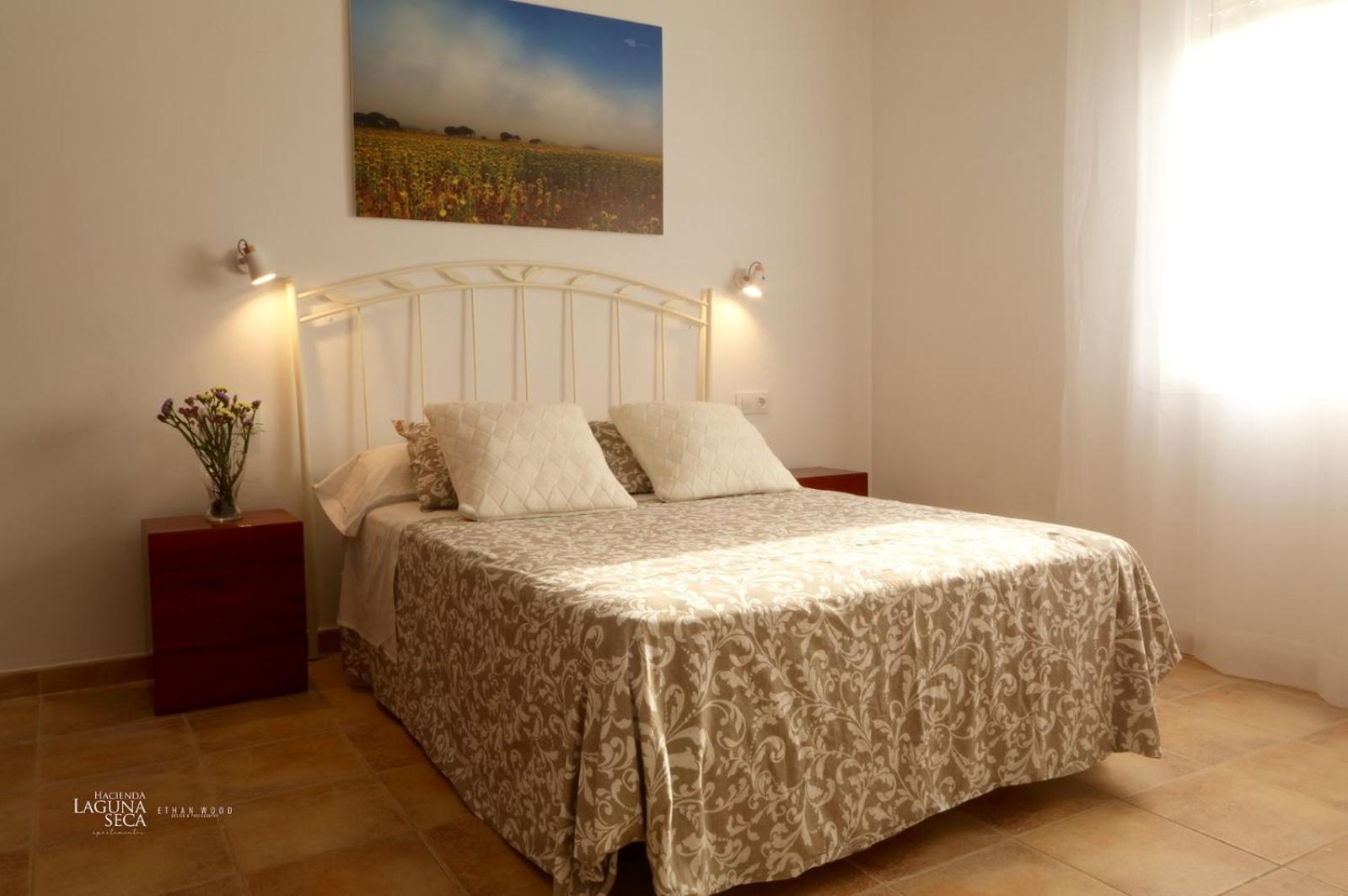 Hacienda Laguna Seca - Apart. Lavanda Чиклана-де-ла-Фронтера Экстерьер фото