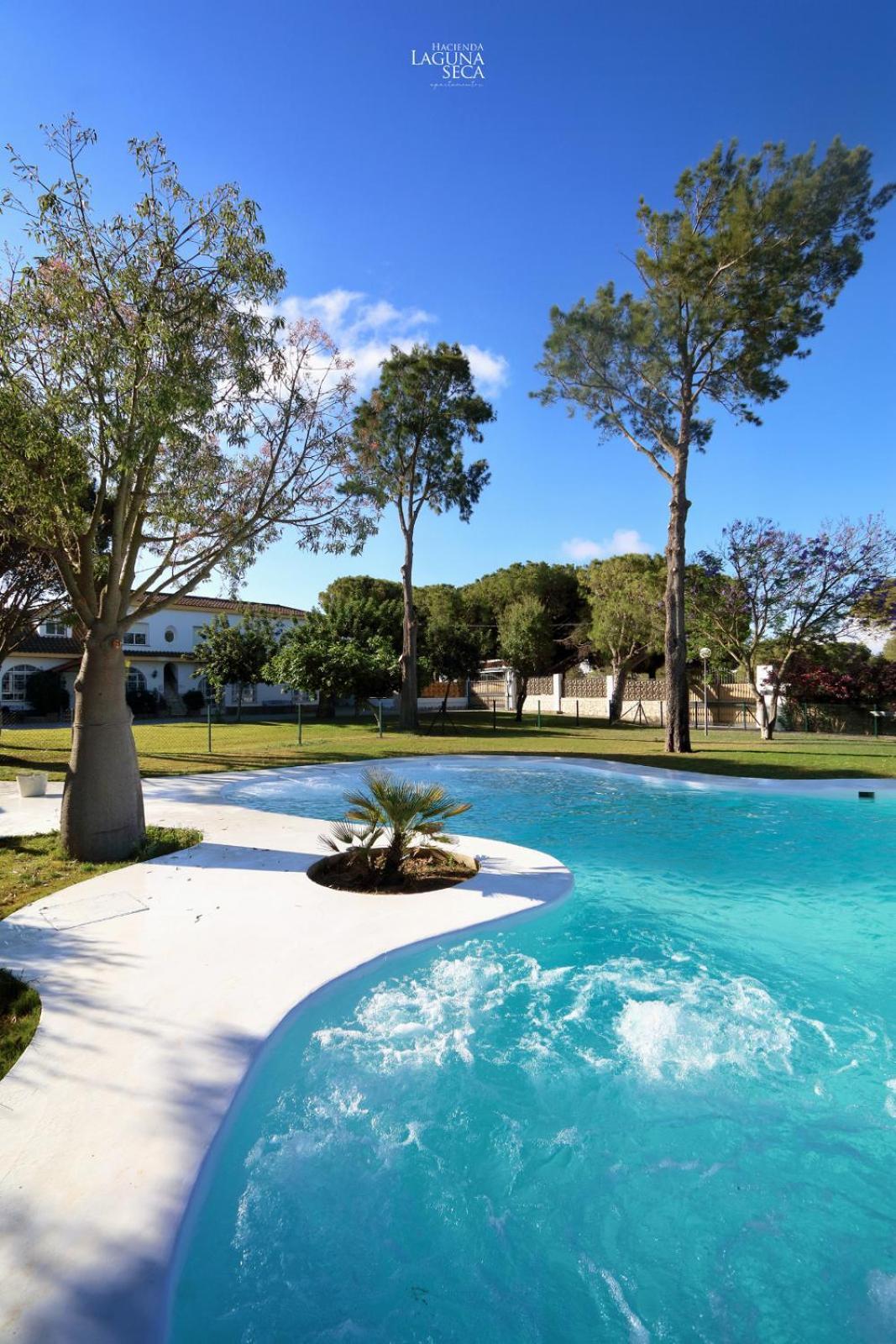 Hacienda Laguna Seca - Apart. Lavanda Чиклана-де-ла-Фронтера Экстерьер фото