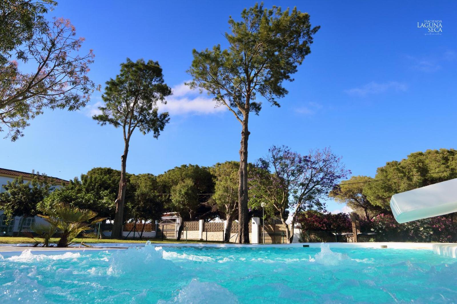 Hacienda Laguna Seca - Apart. Lavanda Чиклана-де-ла-Фронтера Экстерьер фото